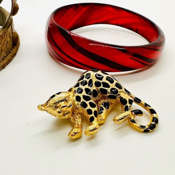 Vintage Leopard Cat Brooch & Bracelet - Picture 4 of 8